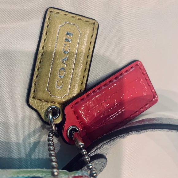 Multi Colored Preppy Coach shoulder purse - Picture 4 of 6